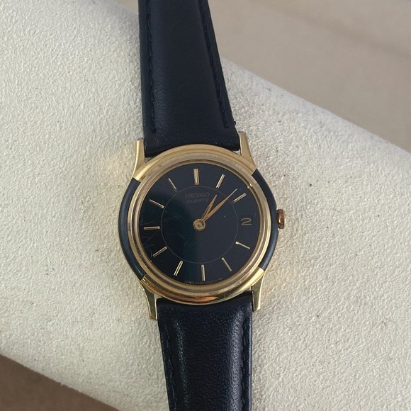Gold and Black Enamel Bezel Seiko Watch New Black Leather Strap main image 6